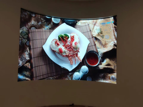 哈巴河室内P2.5弧形LED屏