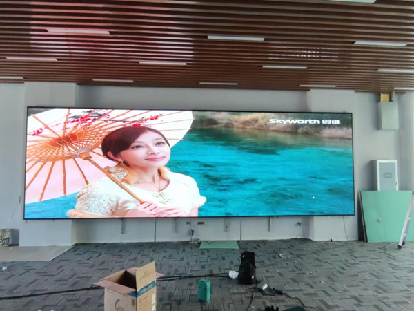 哈巴河P1.53led小间距屏安装案例